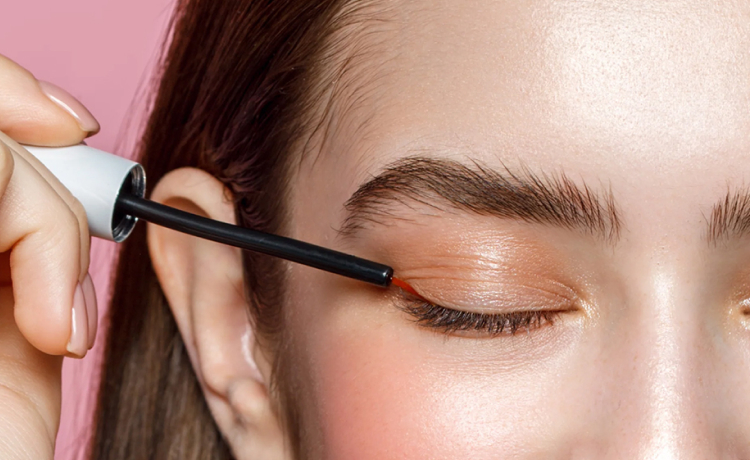 プロが使い続けるまつ毛美容液 ラッシュアディクト - ［公式］soaddicted